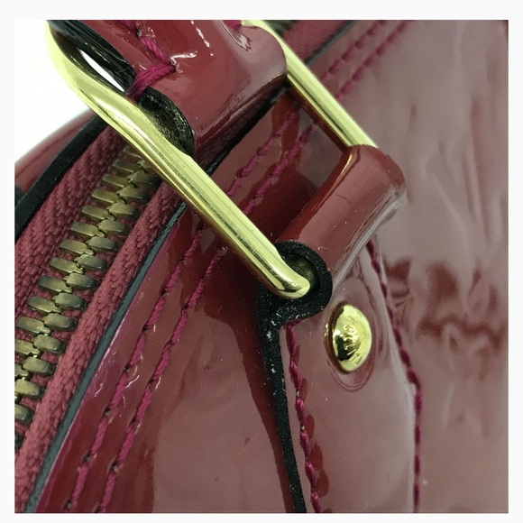 Authentic LOUIS VUITTON Verni Monogram Alma BB 2Way Shoulder Bag - Picture 5 of 7
